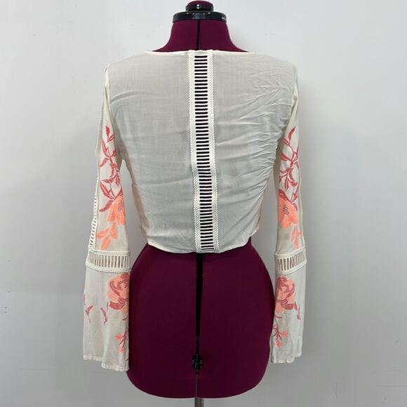 H&M Crop Top Long Sleeves Crochet Details Floral Print Long Sleeves - Picture 4 of 9